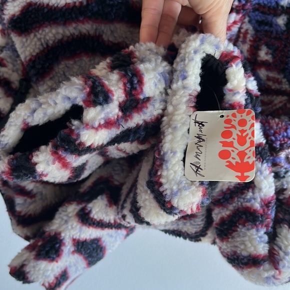 Free People Movement Rocky Ridge Pullover- Purple Zebra Combo NWT Size Med - Picture 13 of 16